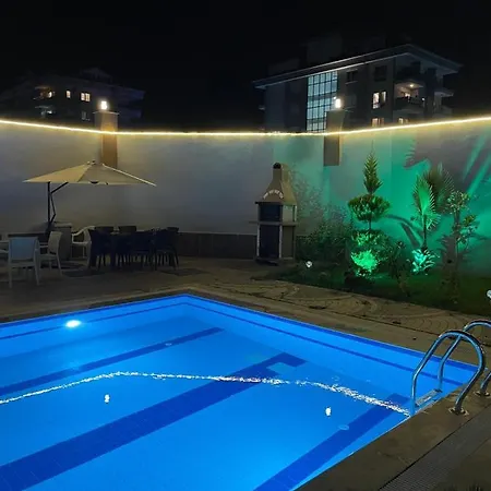 2+1 Dubleks Denize 100 Mt Alanya